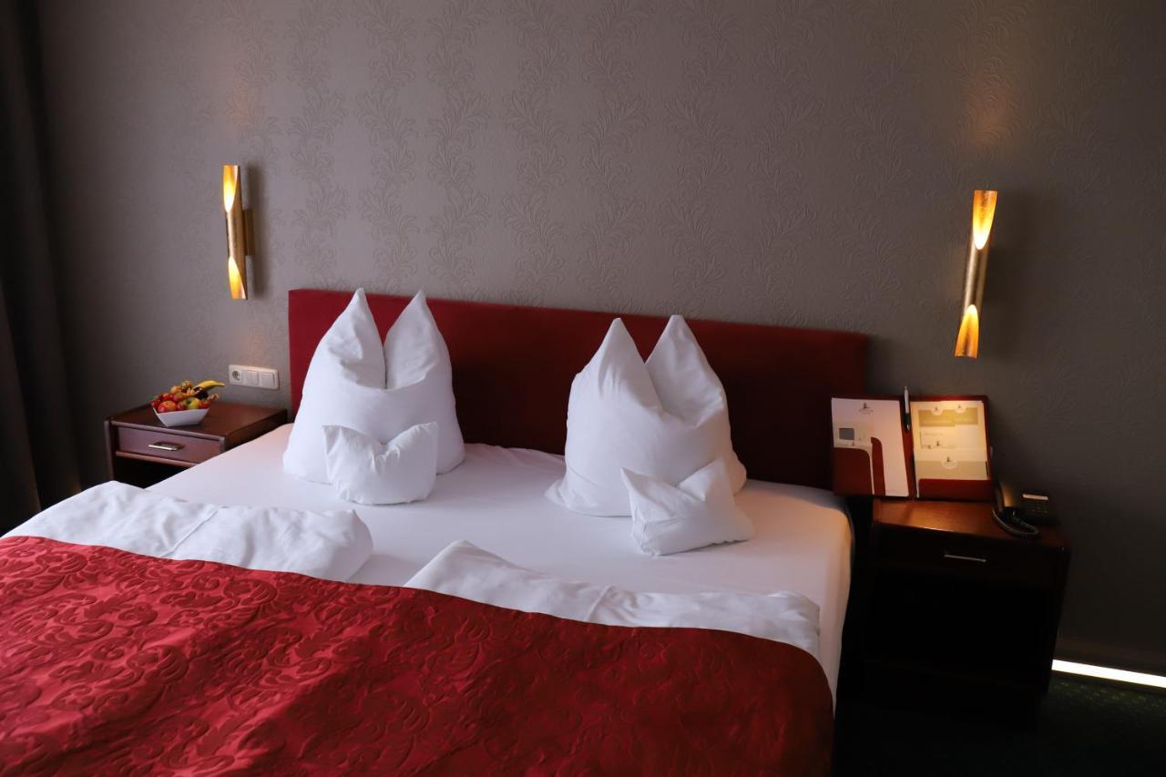 Panoramahotel & Restaurant Am Marienturm رودولشتات المظهر الخارجي الصورة