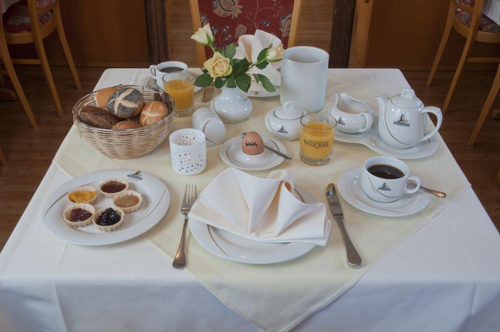 Panoramahotel & Restaurant Am Marienturm رودولشتات المظهر الخارجي الصورة